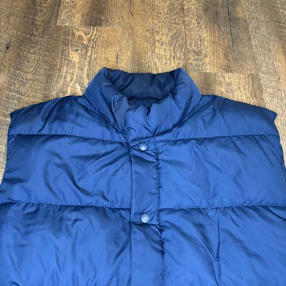 Cabela’s Down Puffer Vest - Picture 2 of 4